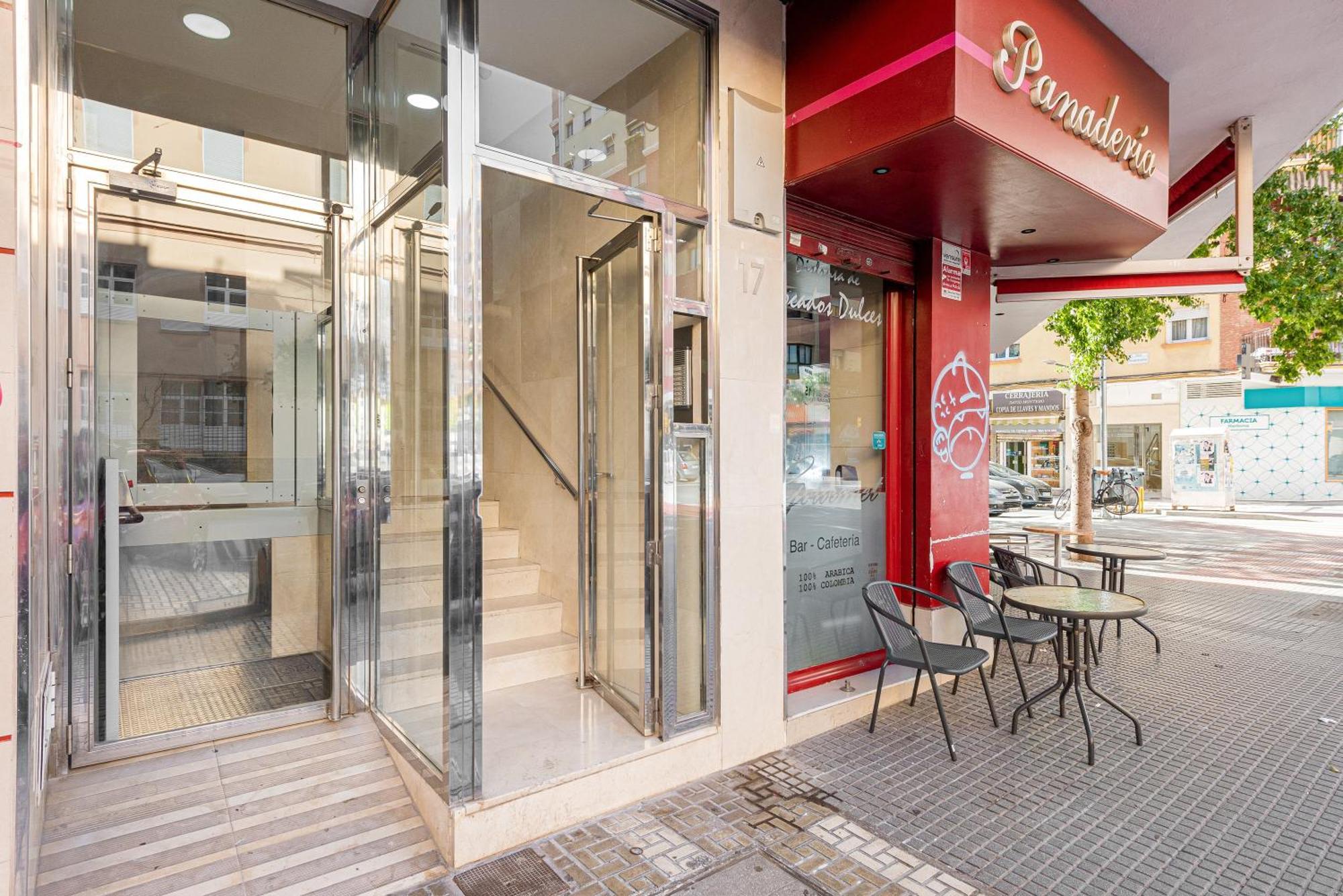 Apartmán Floperw 2 Màlaga Exteriér fotografie